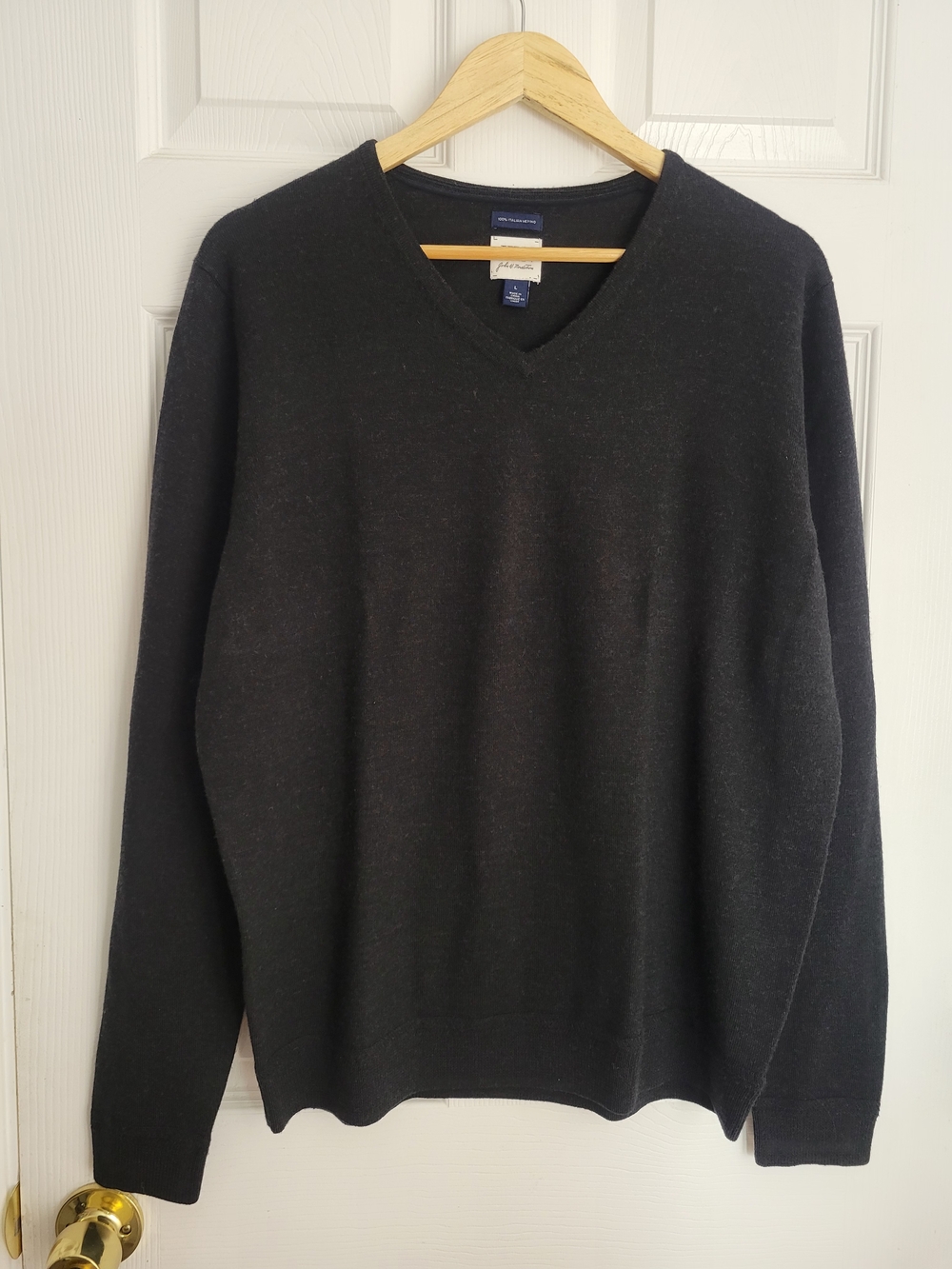 JWN John W. Nordstrom Italian Merino Wool V-Neck Sweater Black L Luxury Classic